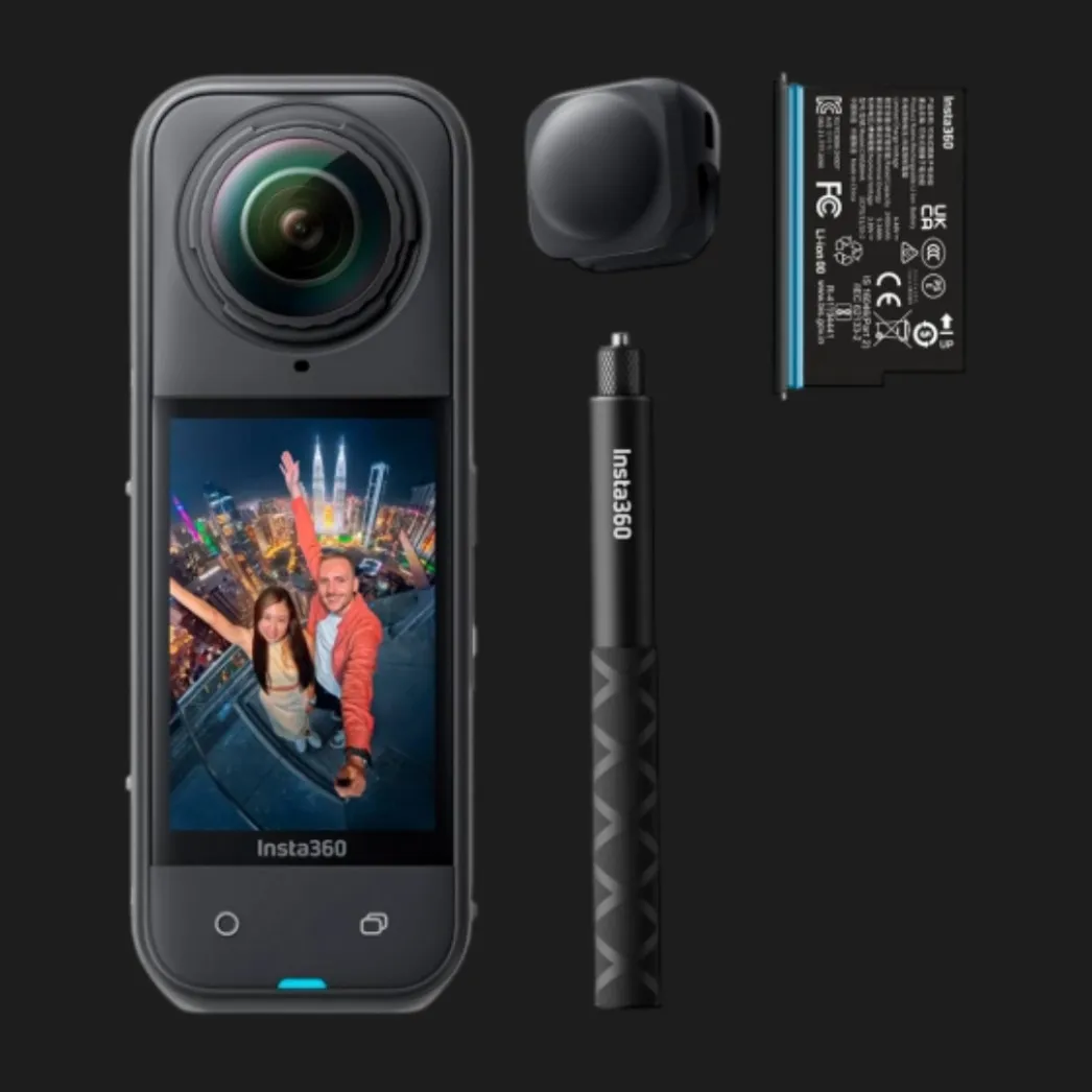 Экшн-камера Insta360 X5 Midnight Black Starter Bundle