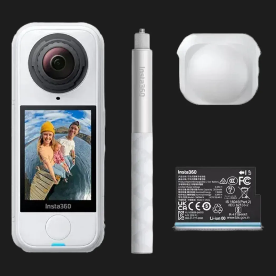 Экшн-камера Insta360 X4 Air Arctic White Starter Bundle